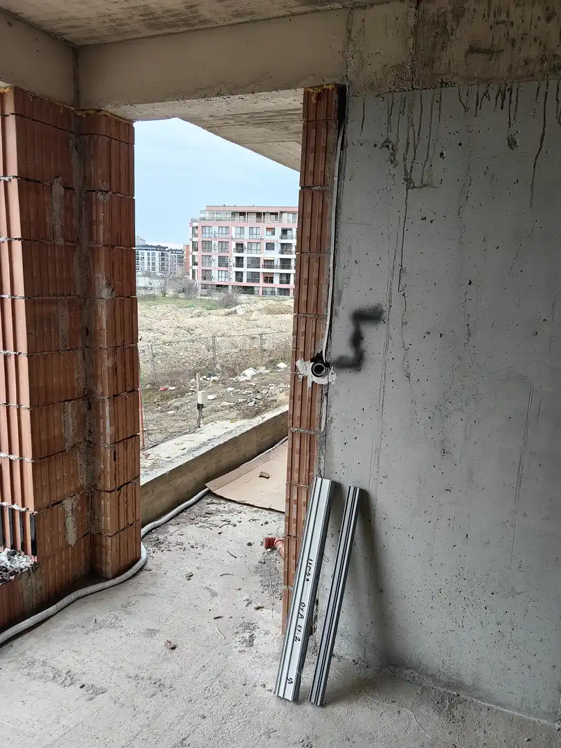 Благотворителност, Благотворителен монтаж на дограма за църква — снимка 2