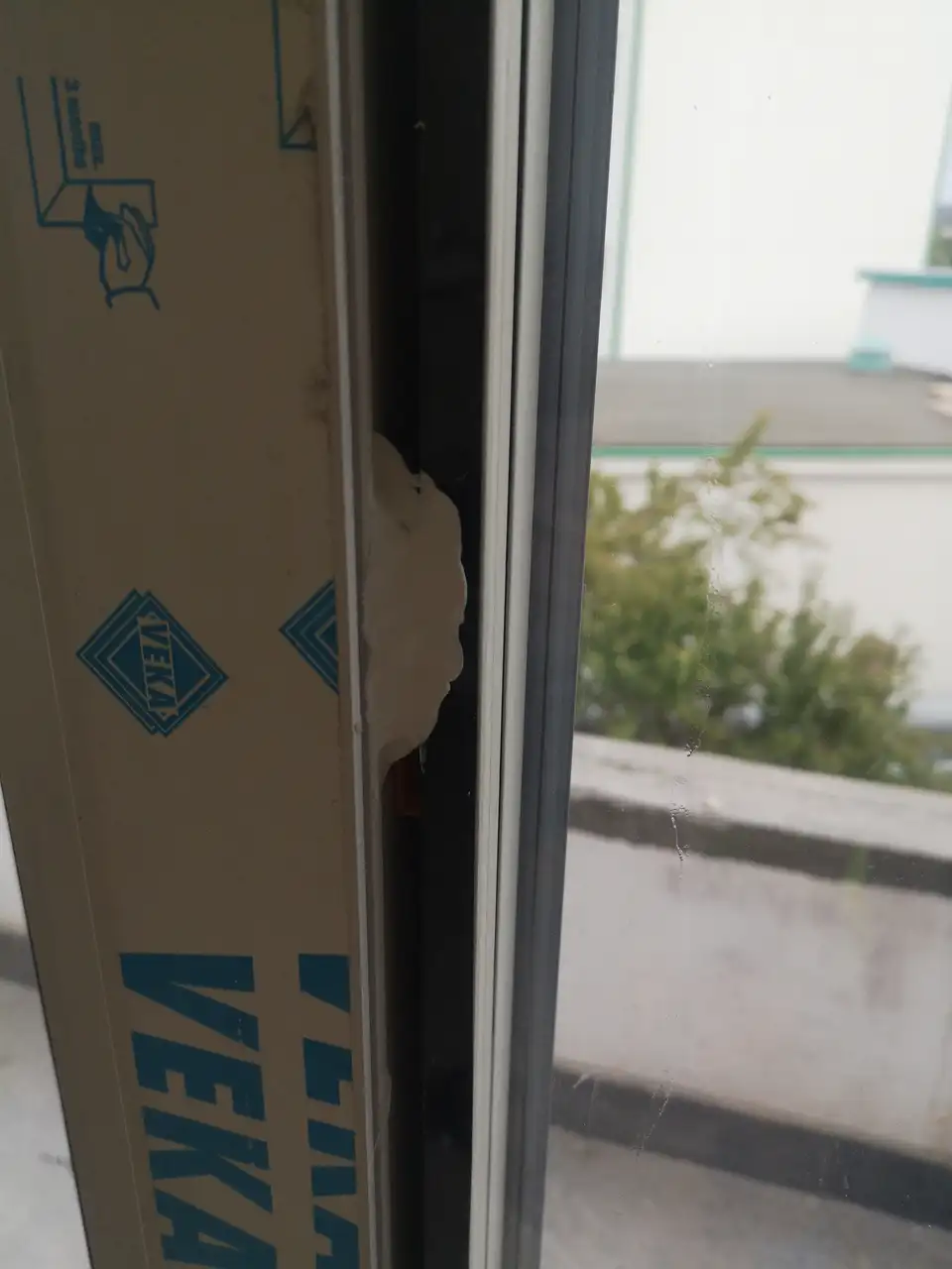 Обект Пещера 3, Подмяна на дограма, Автоматичен VW, VEKA 82, Троен ст-ет, ПВЦ Дистанционер — снимка 10