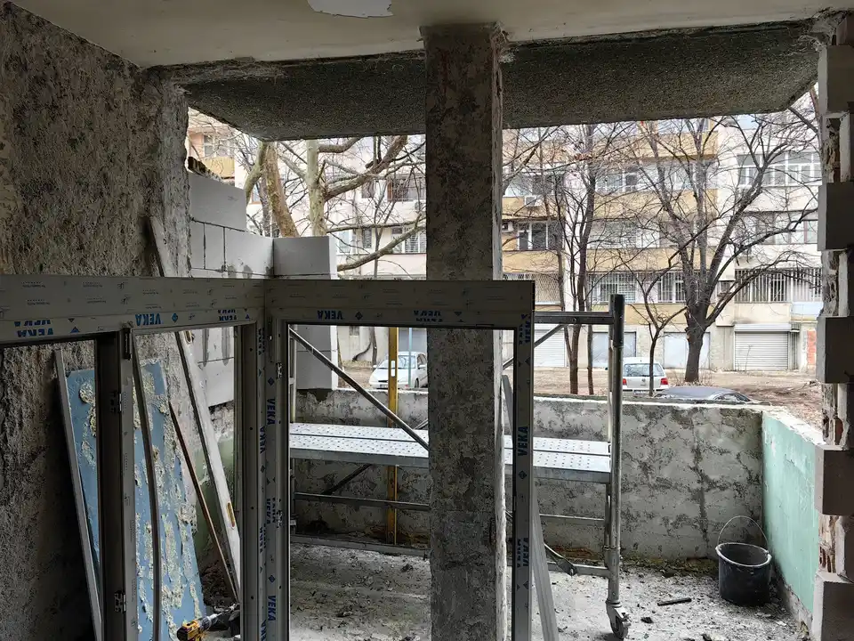 Обект Пловдив 20, Цялостна смяна на дограма, Остъкление на тераса — снимка 2