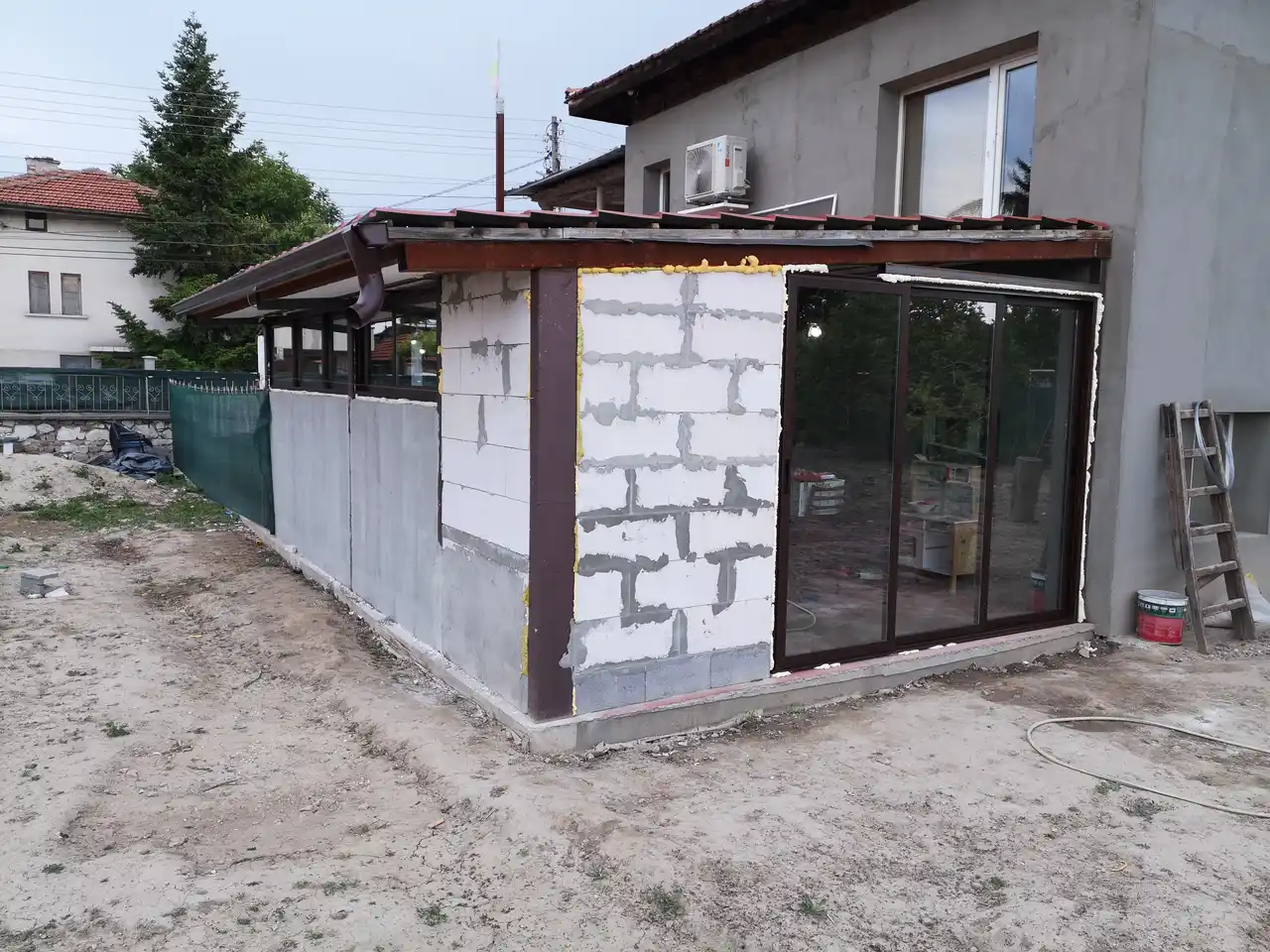 Обект Йоаким Груево, Остъкление на Барбекю, Алуминиево плъзгане, Плъзгащи комарници — снимка 15