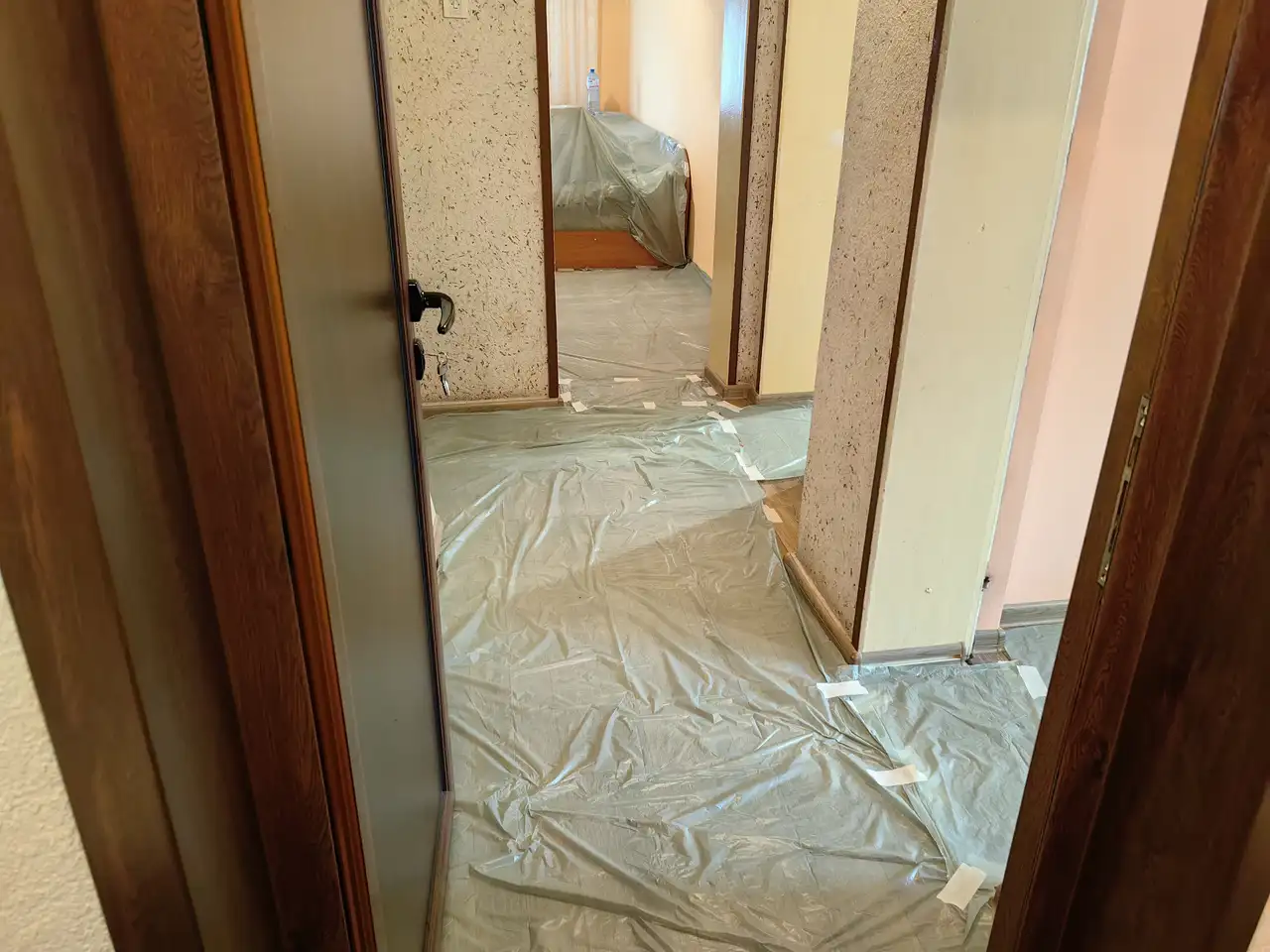 Стамболийски, Обект 32, Подмяна вътрешни врати, Обръщане с первази — снимка 7