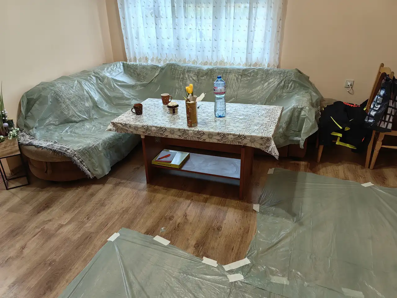 Стамболийски, Обект 32, Подмяна вътрешни врати, Обръщане с первази — снимка 9